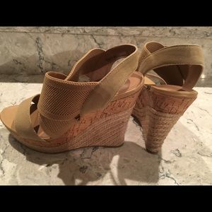 Charles by Charles David Nude Wedge